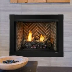 Monessen ACUF36-D Attribute 36-Inch Vent-Free Circulating Firebox With Gas Log Set